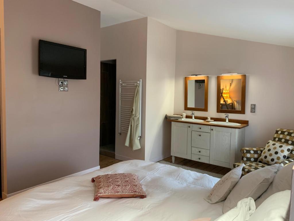 Gite Orget Saint-Macaire Esterno foto